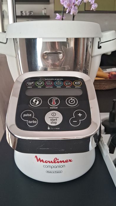 Vendo robô de cozinha Moulinex em ótimo estado