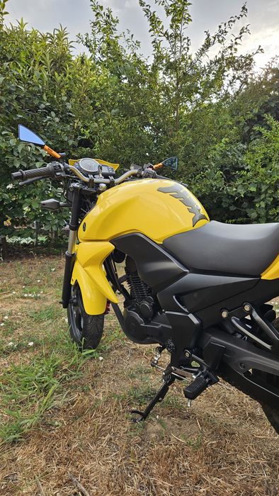 Moto Sym Wolf 125cc Impecável