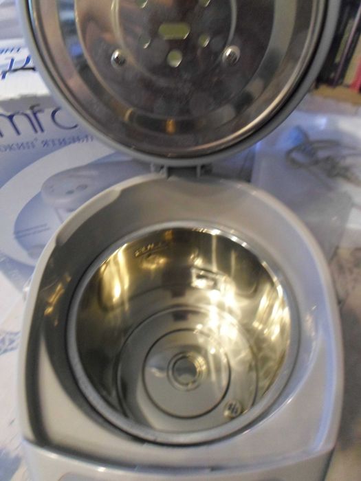 Термопот Comfort FY-30, 3 л,  електрокип'ятильник-термос 800 Вт