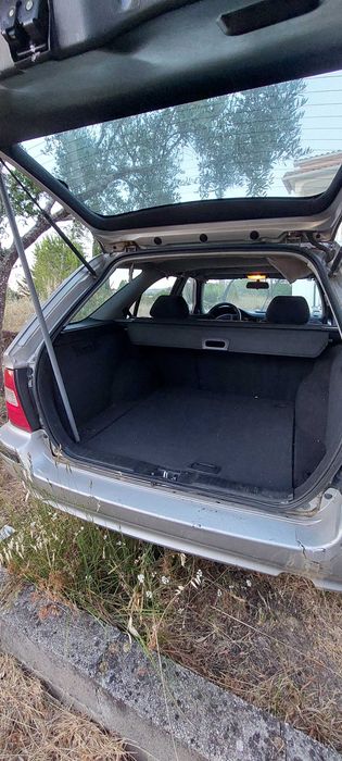 Honda Civic Aerodeck 2000 – Para reparação ou peças