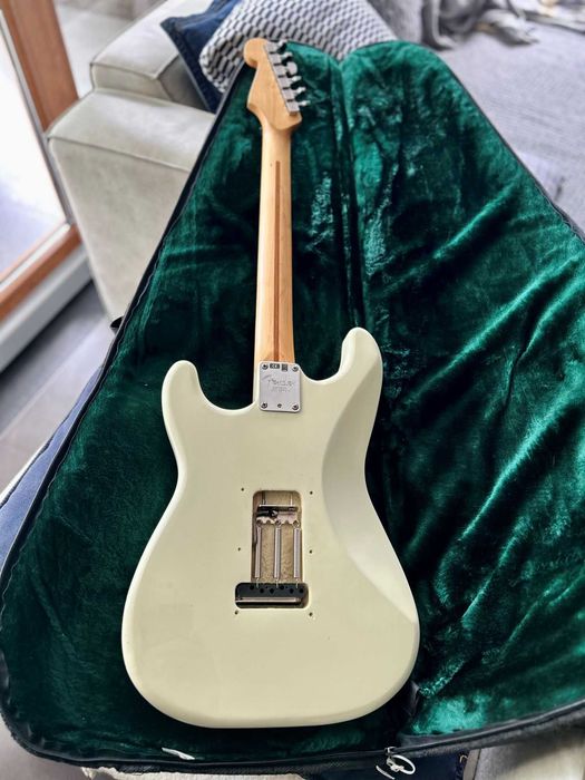Fender Stratocaster MIM 1992 MN2 Olympic White / Early Ensenada / 3,3 kg