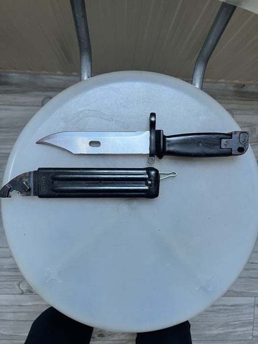 Bagnet wojskowy do AK / AKM z pochwą – komplet