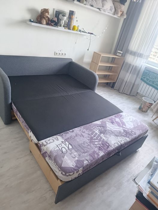 Диван в чудовому стані