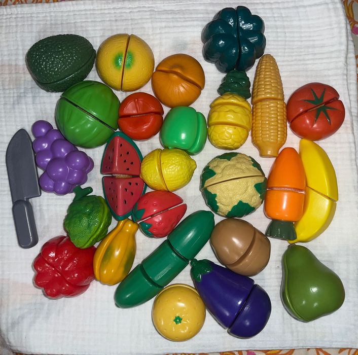 Набор овощи и фрукты ELC на липучке и целые. Набор KidKraft.