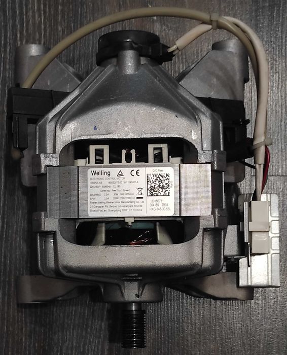 Indesit IWUC 40851 (вузька) на з/ч