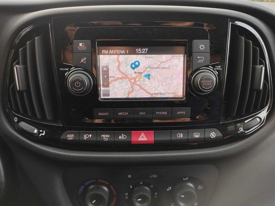 Fiat Dobló Maxi 1.6 3 lugares 77.000 km ano 2020