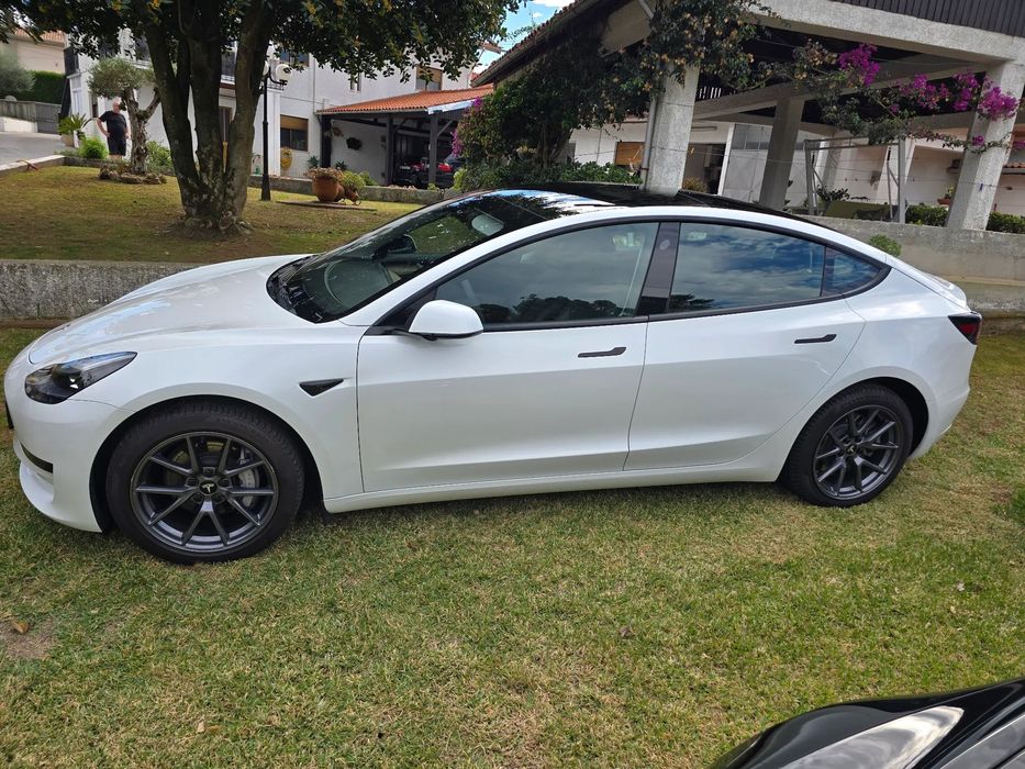Tesla Model 3 Standard Range Plus RWD foto 5