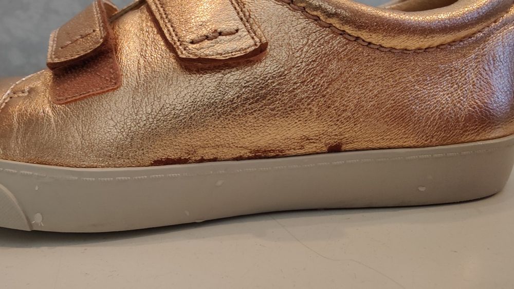 Оригінальні шкіряні кеди Clarks, жіночі. Розмір 37. Вживані.