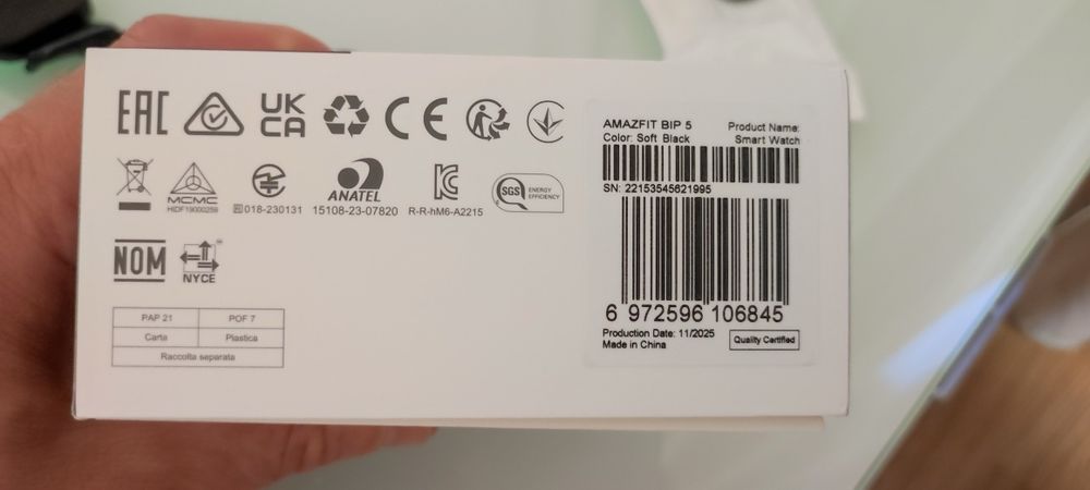 Смарт-часы Amazfit BIP 5 + защитный чехол