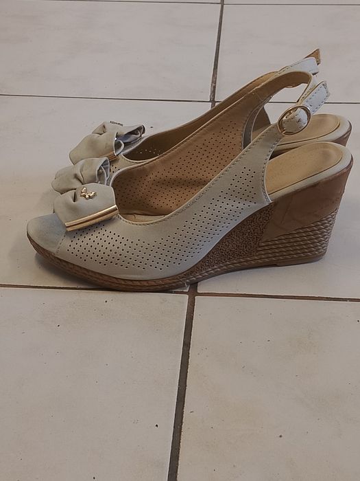 Buty, sandały damskie r 38.