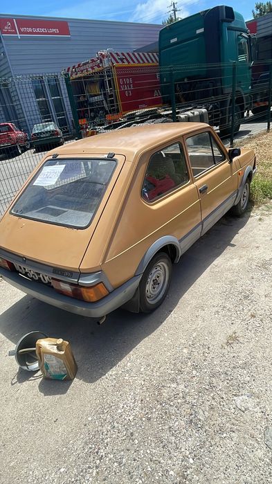 Fiat 127 Super 1983 – Clássico com Documentação em Dia