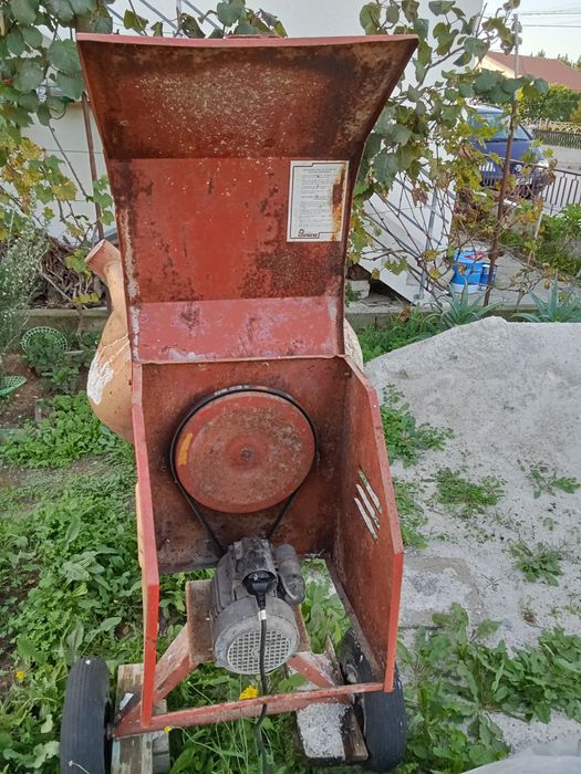 Betoneira LIS160 usada