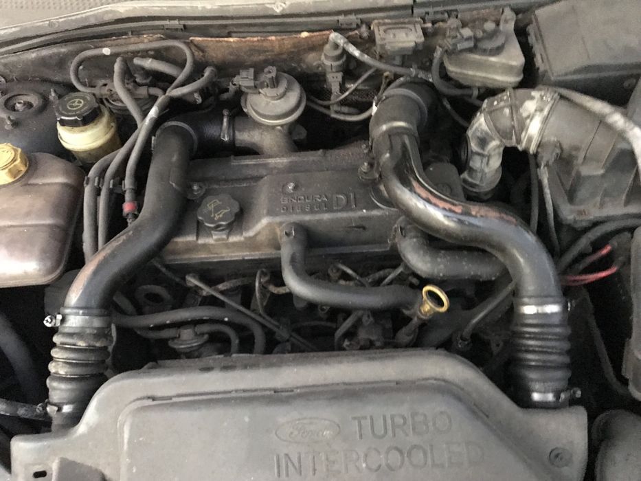 ford focus 1.8 tddi Ano 2000