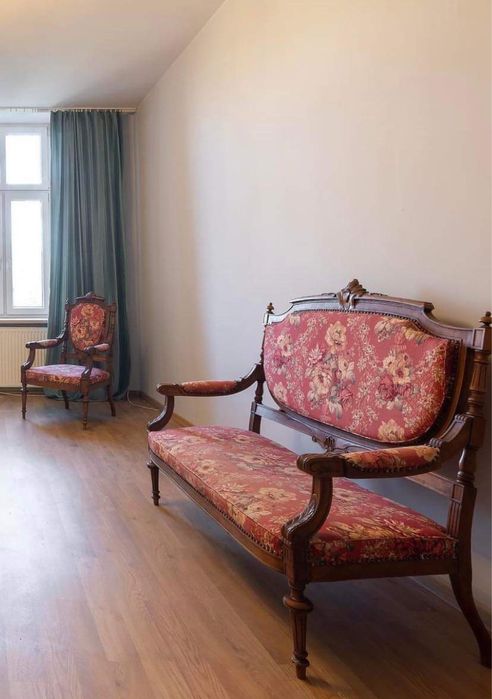 Ławeczka antyczna sofka ludwikowska po renowacji