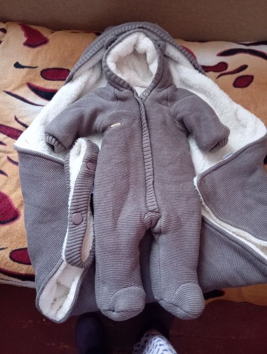 Комбінезон з ковдрою