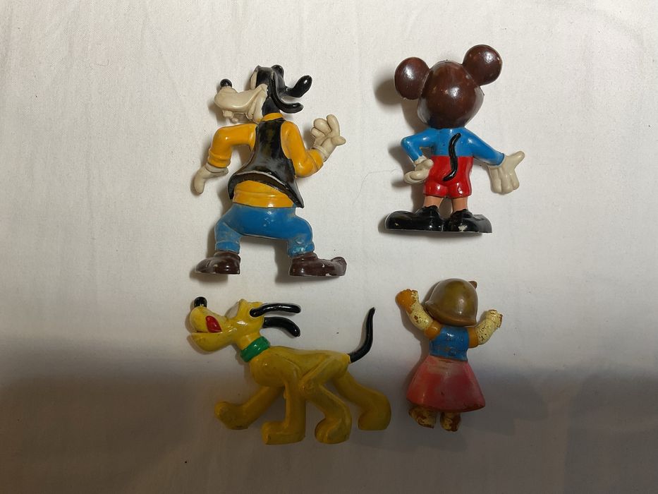 Figuras / bonecos em PVC Disney e Majora