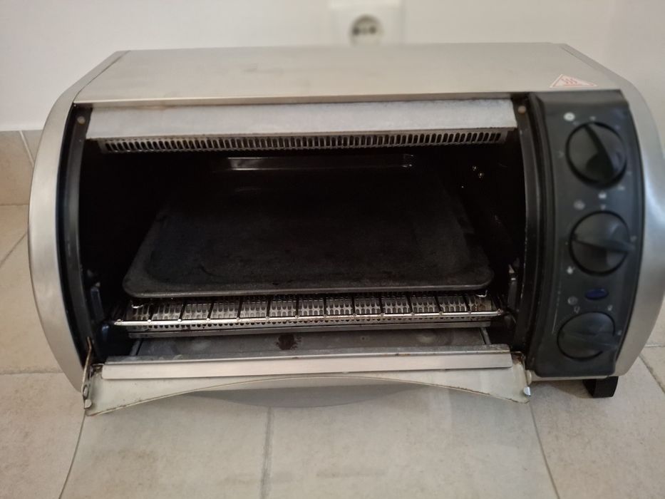 Forno electrico Taurus de 12l e 1500w