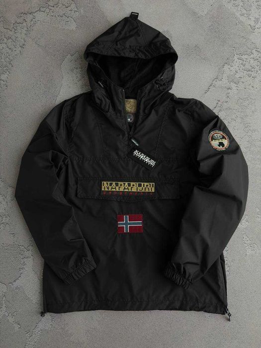 Шикарна чоловіча вітровка NAPAPIJRI