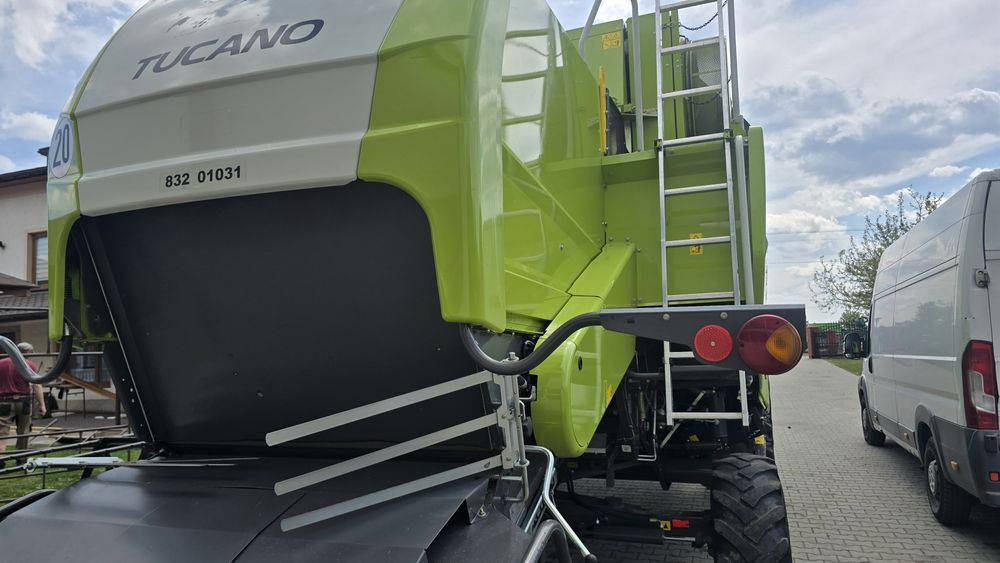 Claas Tucano 320  Super Stan Niemcy