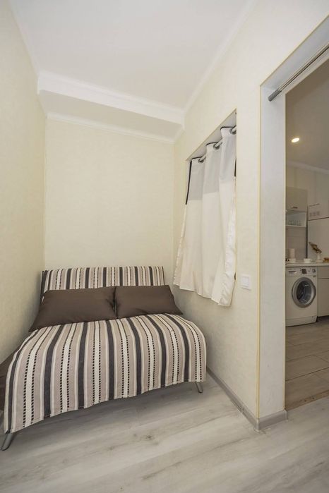 Центр, однокімнатна, роздільна, тривала аренда, 40 м.кв., будинок 2017