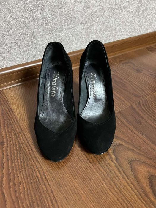 Туфлі натуральний замш