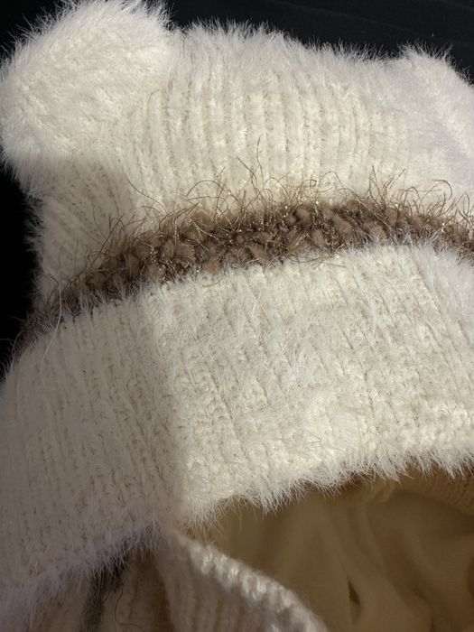 Шапка тепла зимова на дівчинку