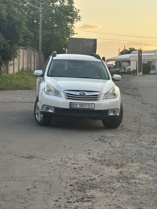 Продам субару оутбек