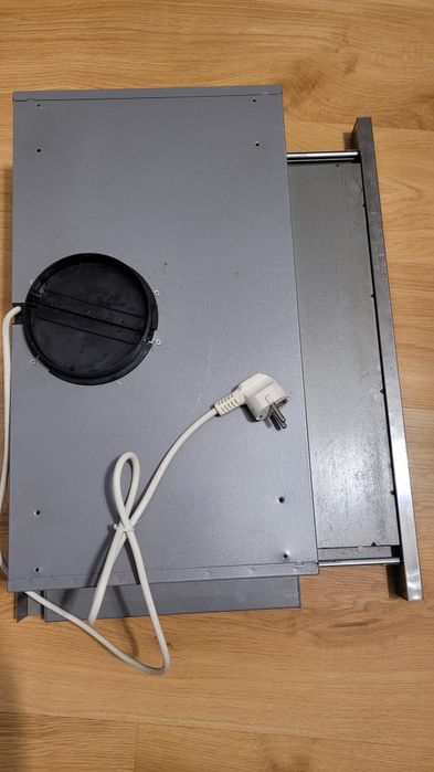 Okap teleskopowy amica