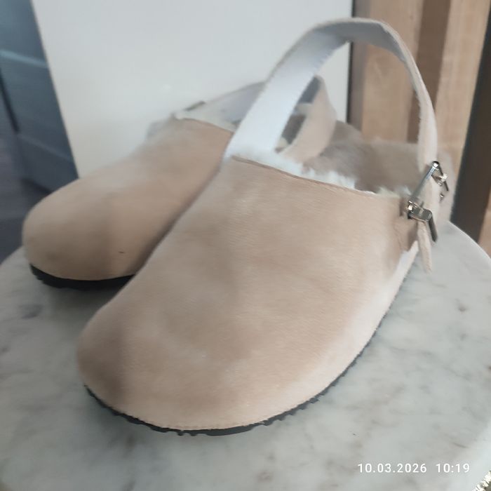 Klapki ocieplane damskie 37