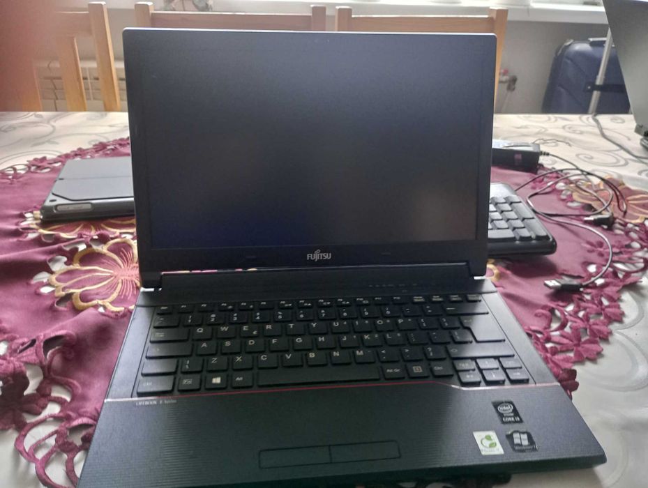 Sprzedam Laptop Fujitsu