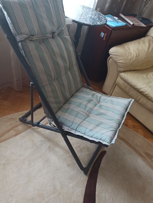 Садовое кресло- шезлонг  с матрасом JYSK Traneholm