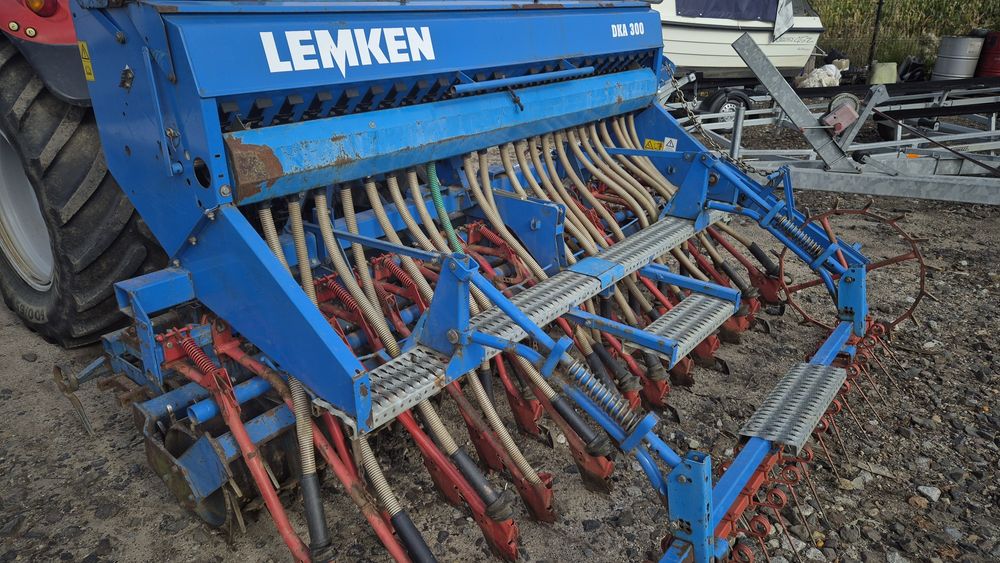 Siewnik lemken dla 300 agregat uprawowo-siewny