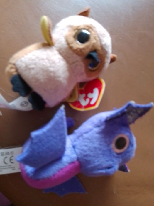 Plim Tlim!Meninos Natal á volta do cestinho Desde3E -Botao-2E Desde 2E