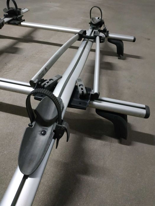 Bagażnik/wieszak rowerowy na 2 rowery + relingi Opel Vectra C