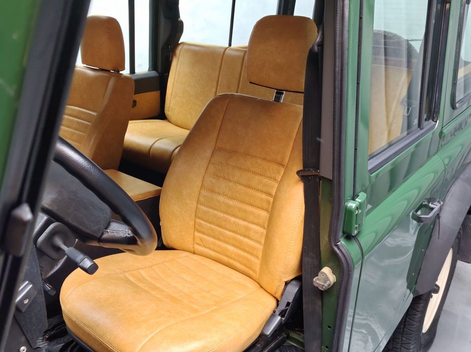 Land Rover Defender 110 2.5 TD5 Metal Top