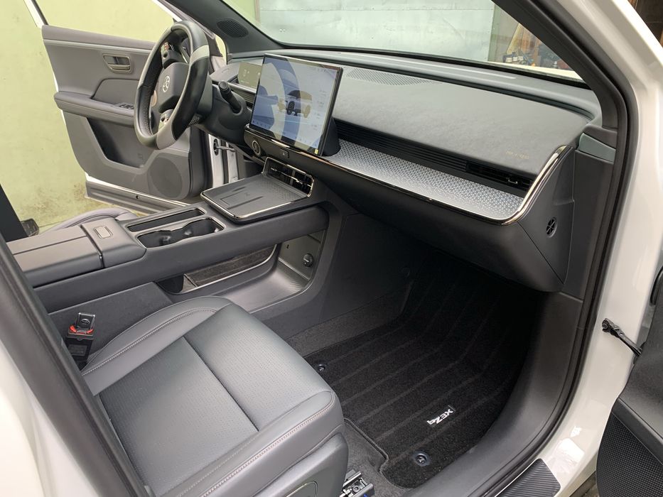 Продам Електромобиль  TOYOTA BZ3X