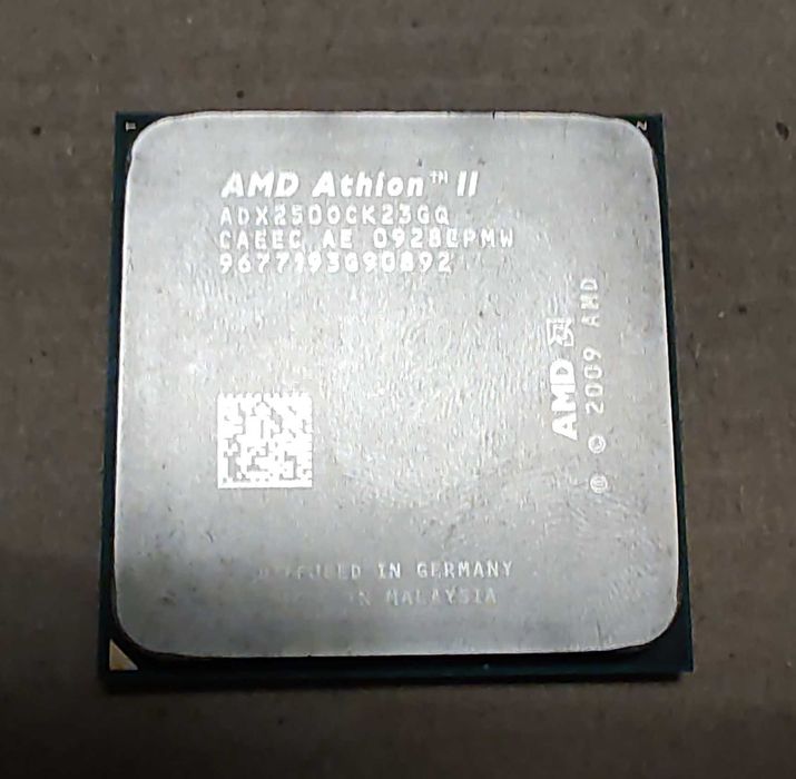 Процесор AMD ADX250OCK23GQ Athlon II X2 250 (3.0 GHz) AM3 / AM2+
