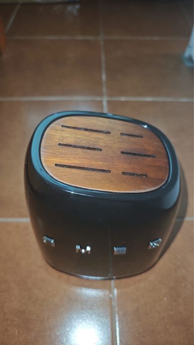 Bloco de Facas SMEG Completo