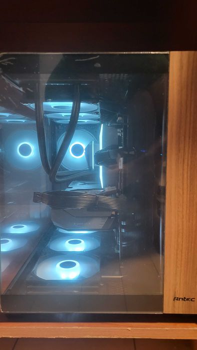 PC GAMING | Ryzen 7 9800X3D + RTX 5070 Gaming OC