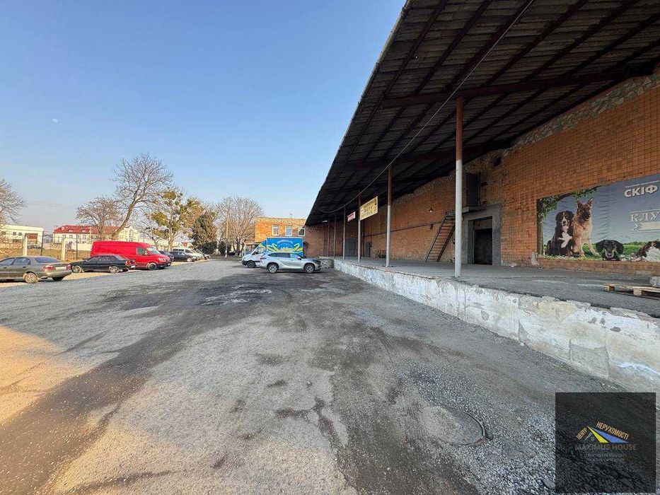 Cкладські приміщення, вул. Коломийська