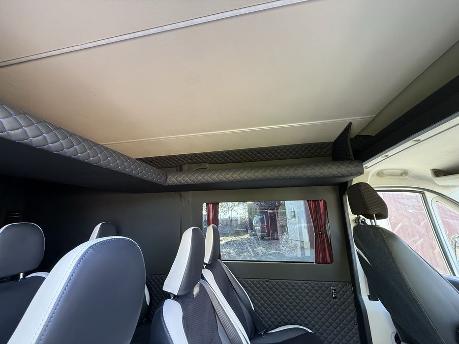 Peugeot Boxer 2023 пасажир 8+1