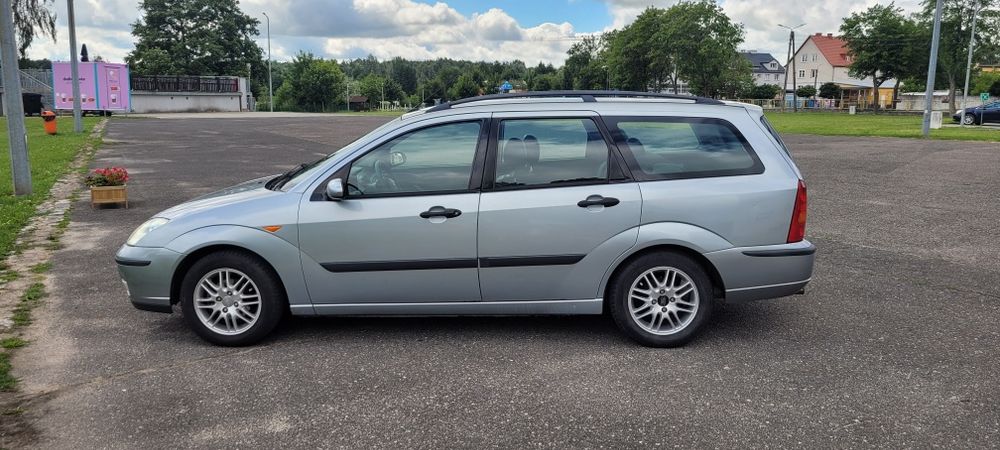 Ford focus mk1 1.6 benzyna + GAZ 2004