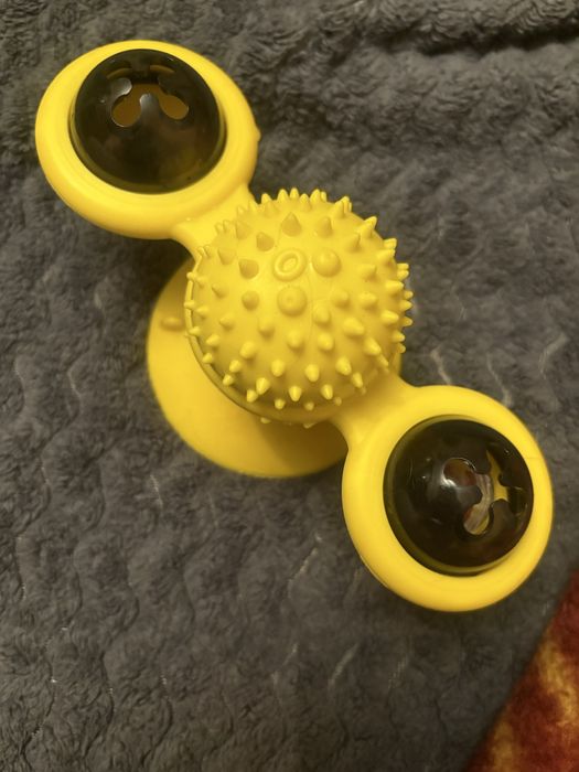 Іграшка для кота, іграшка на присосці «спінер»