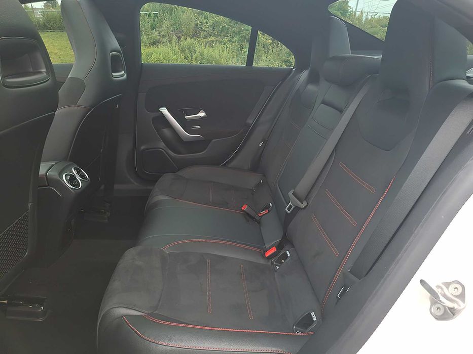 Mercedes-Benz CLA 250 4MATIC      2021
