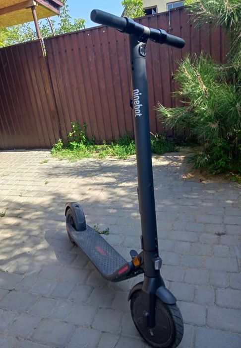 Самокат " Ninebot"