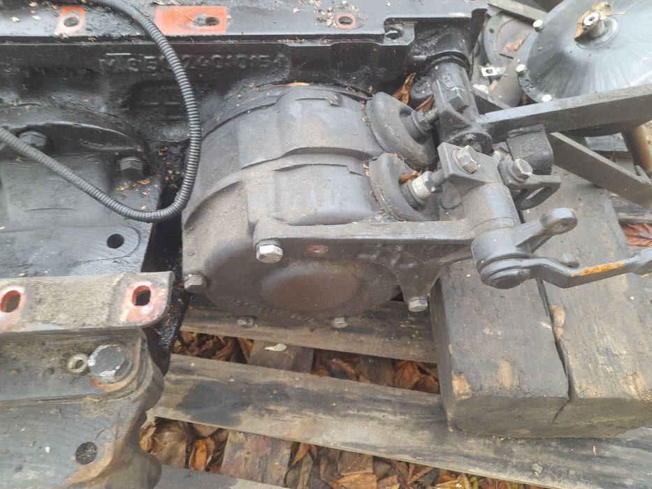 Pochwa pół oś tył obudowa wom hamulce