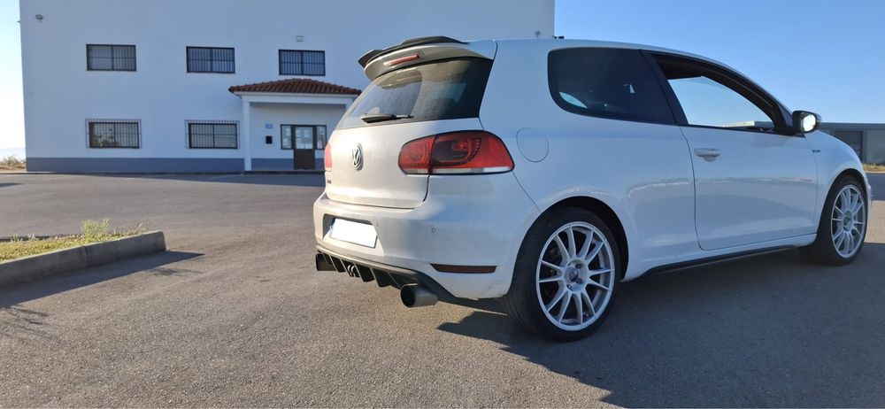 Volksvagen  golf gtd 170 cv
