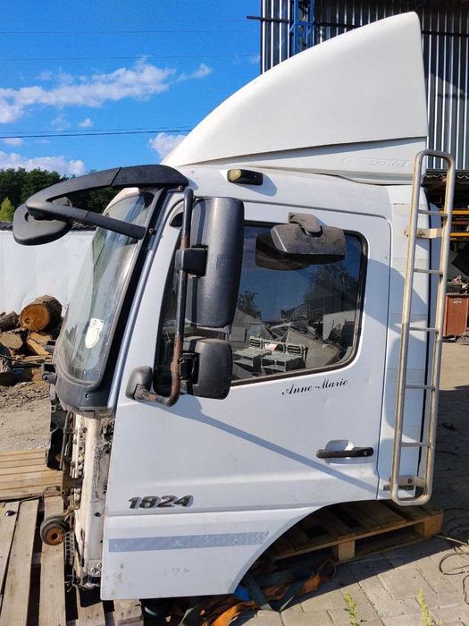Кабіна першої комплектності Mercedes Atego / Axor 1824 Euro 5 BlueTec 5