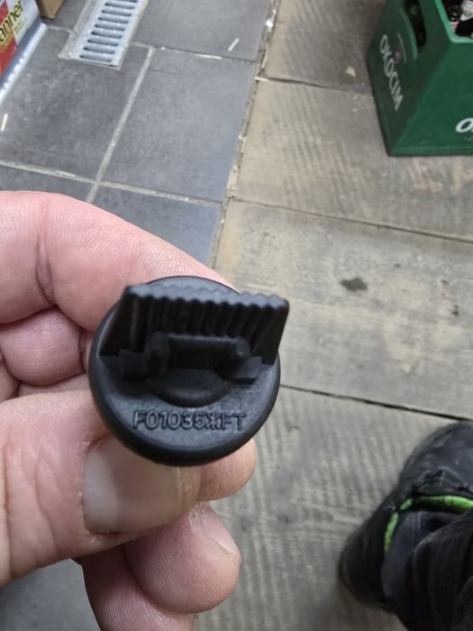Oprawka lampy przedniej volvo V50 S40 C30