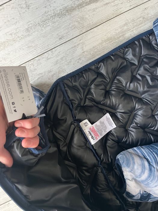 Куртка Ellesse нова М оригніал